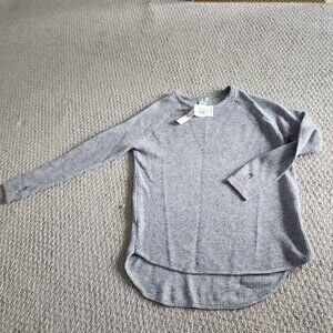 Oversized knit with thumb holes